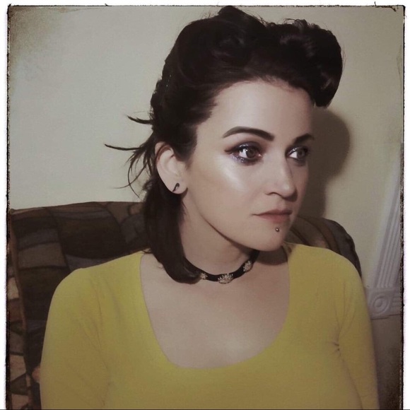 Meet your Poshers, Nikki, Bam and Squeak! 🐆 🐈 - Picture 2 of 8